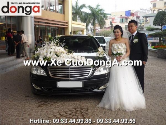 thue-xe-cuoi-mercedes-s550-dam-cuoi-cat-linh