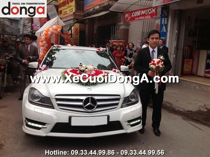 xe-cuoi-mercedes-c300-the-thao (1)