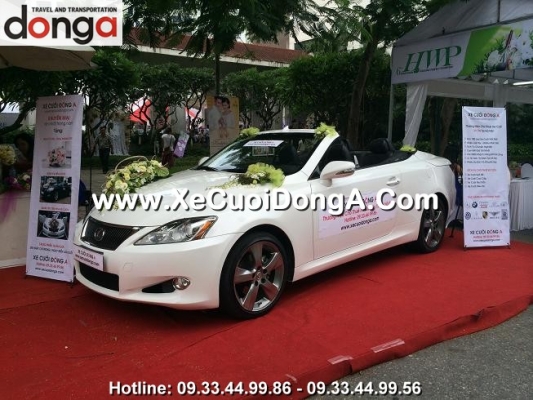 nen-thue-xe-cuoi-audi-mui-tran-hay-lexus-mui-tran