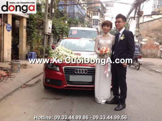 hinh-anh-chu-re-tung-ben-xe-cuoi-audi-a4-mau-do-thoi-trang-tai-vu-ngoc-phan (1)