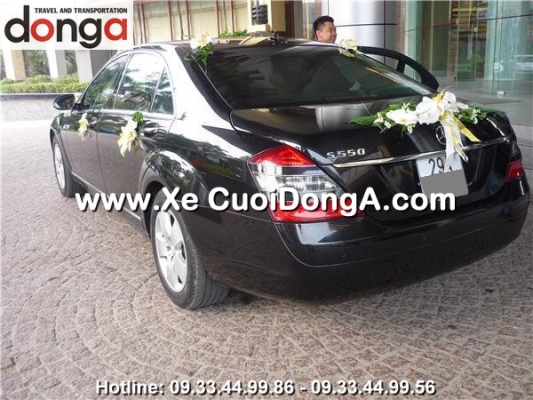 khach-thue-xe-cuoi-mercedes-s550