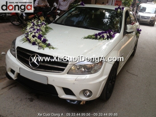 cho-thue-xe-cuoi-mercedes-c200-trang-di-don-dau-vinh-phuc