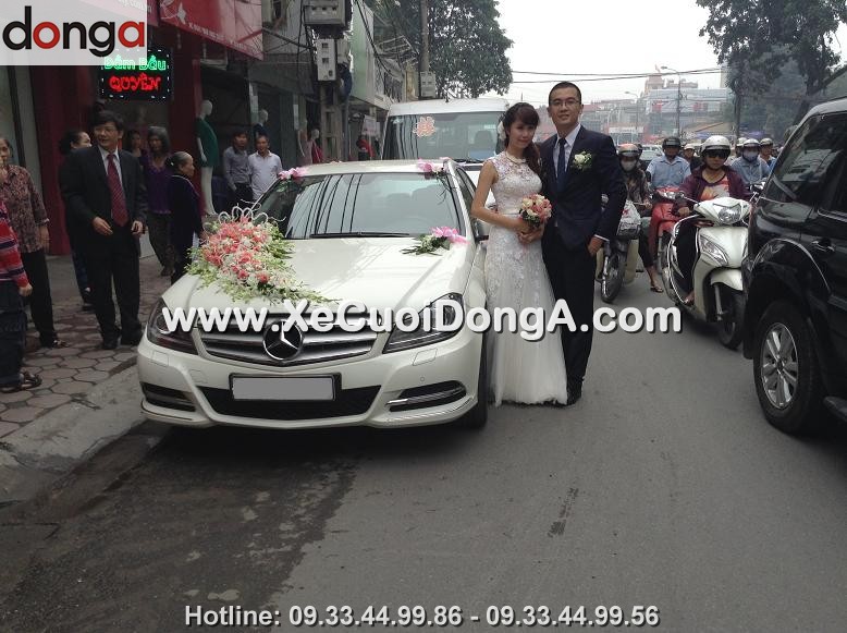 dia-chi-cho-thue-xe-cuoi-mercedes-c200-gia-re-uy-tin-tai-quan-thanh-xuan