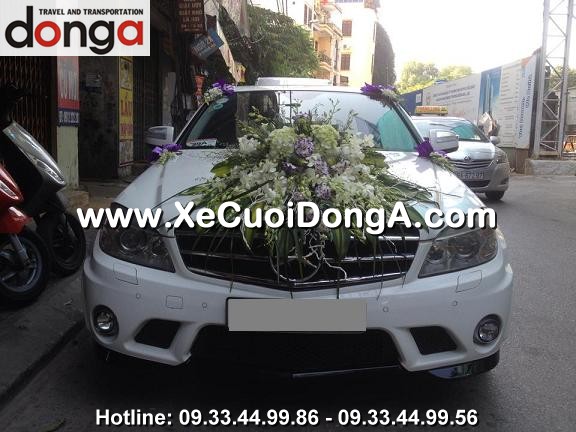 o-dau-quan-cau-giay-cho-thue-xe-cuoi-mercedes-c200-trang-gia-re-uy-tin (1)