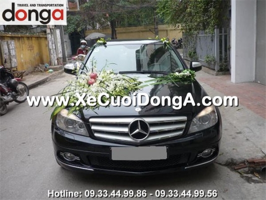 cong-ty-cho-thue-xe-cuoi-Mercedes-c200-den-uy-tin-nhat-quan-hoang-mai