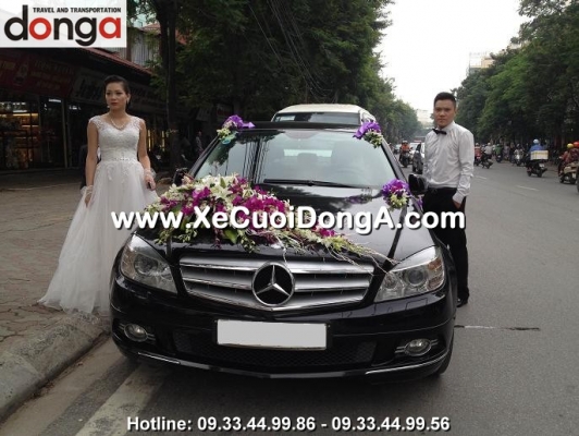 dia-chi-gia-re-tai-hoang-mai-cho-thue-xe-cuoi-mercedes-c230
