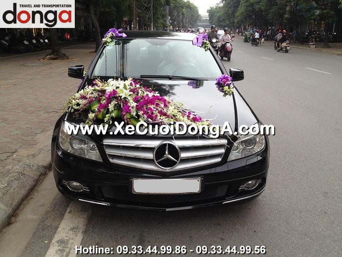dich-vu-thue-xe-cuoi-mercedes-c200-den-tu-ha-noi-di-bac-giang (2)