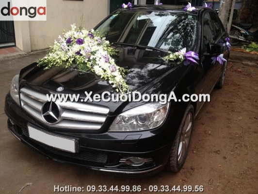 quan-long-bien-cho-thue-xe-cuoi-mercedes-c230-gia-re