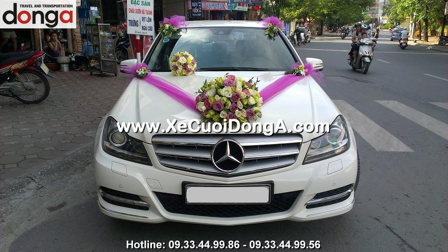 van-phong-cho-thue-xe-cuoi-mercedes-c250-trang-tu-ha-noi-di-bac-ninh