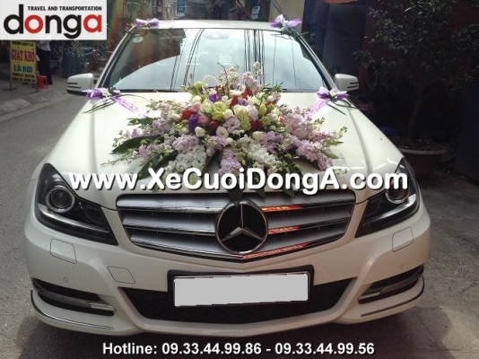 cho-thue-xe-cuoi-mercedes-c300-di-thai-binh