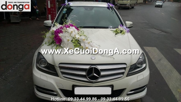 cong-ty-nao-cho-thue-xe-cuoi-mercedes-c300-di-phu-tho