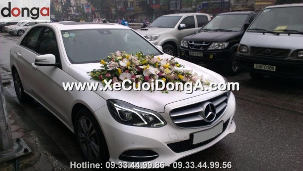 thuong-hieu-cho-thue-xe-cuoi-mercedes-e250-trang-uy-tin-di-ninh-binh