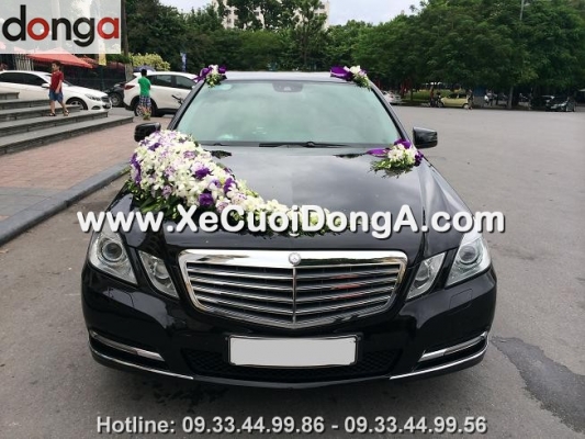 cho-thue-xe-cuoi-mercedes-e250-gia-re-nhat-huyen-tu-liem