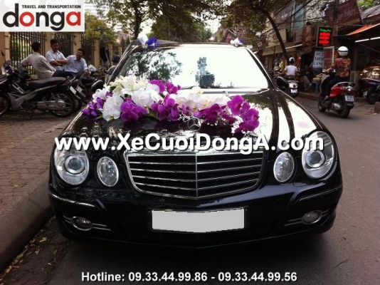 dia-chi-lau-nam-cho-thue-xe-cuoi-mercedes-e280-tai-quan-thanh-xuan