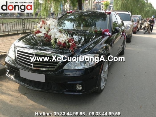 3-ly-do-ban-nen-thue-xe-cuoi-mercedes-s500-tai-xe-cuoi-dong-a