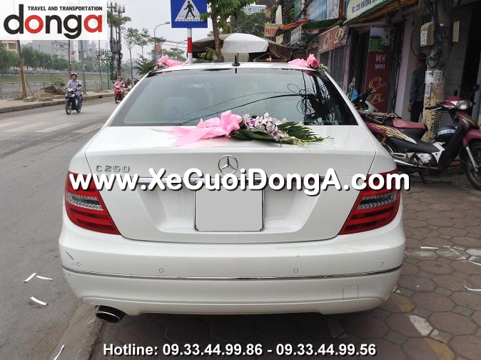 anh-xe-cuoi-mercedes-c250-mau-trang (6)