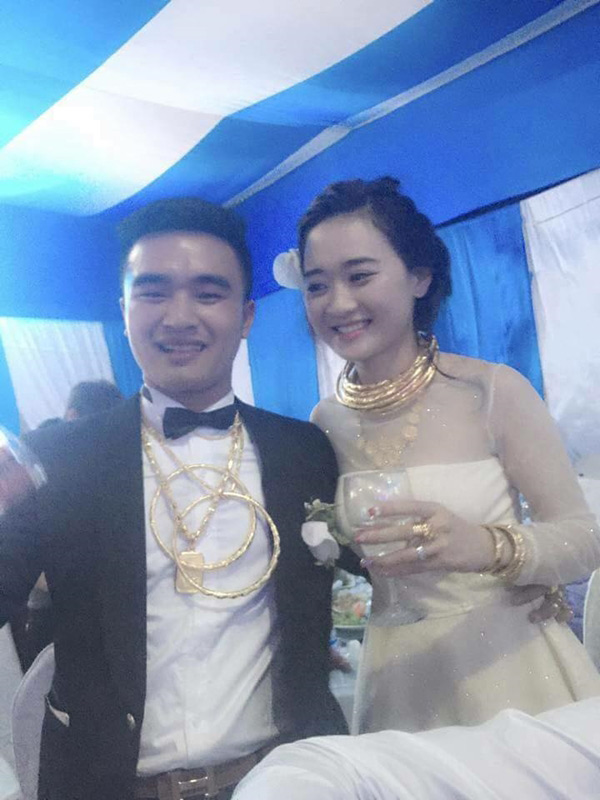 dam-cuoi-sieu-xe-o-huong-son-ha-tinh (6)