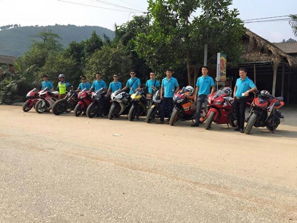dam-cuoi-sieu-xe-o-huong-son-ha-tinh (7)