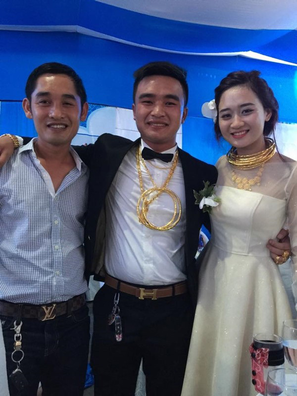 dam-cuoi-sieu-xe-o-huong-son-ha-tinh (8)