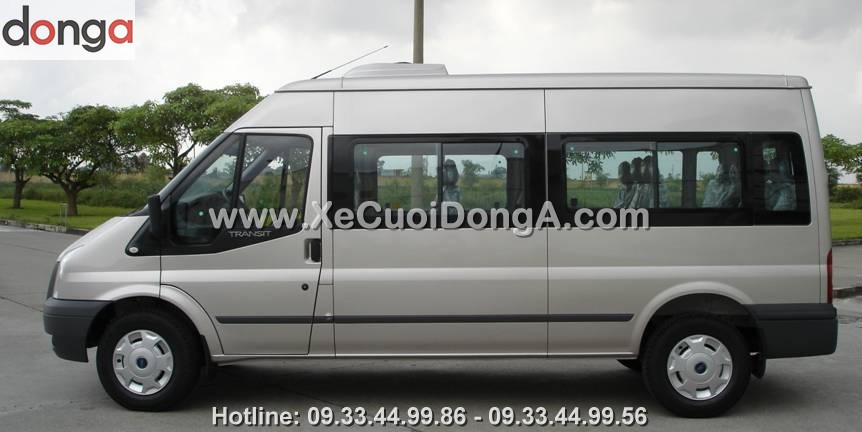 hinh-anh-xe-cuoi-16-cho-ford-transit (1)