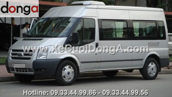 hinh-anh-xe-cuoi-16-cho-ford-transit (3)