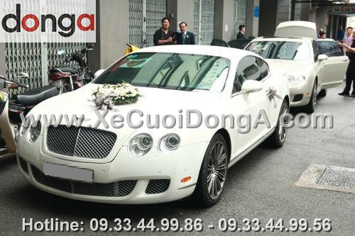hinh-anh-xe-cuoi-bentley-trang (3)