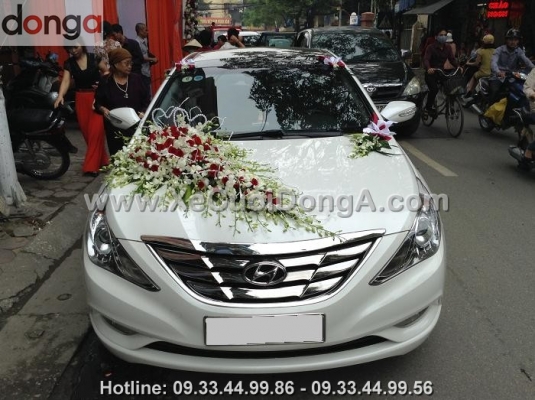 hinh-anh-xe-cuoi-hyundai-sonata-mau-trang