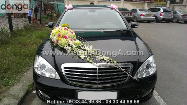 hinh-anh-xe-cuoi-mercedes-s500-mau-den