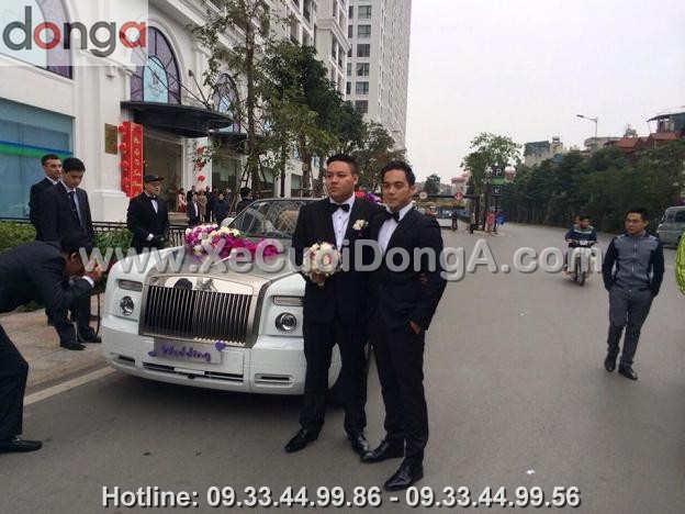 hinh-anh-xe-cuoi-roll-royce-ghost-mui-tran (8)