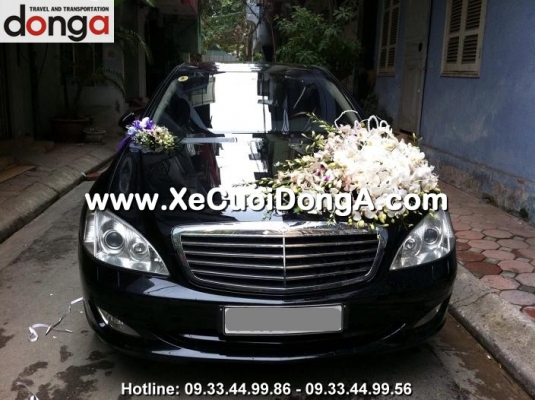 o-dau-ha-noi-cho-thue-xe-cuoi-mercedes-s500-di-don-dau-phu-tho