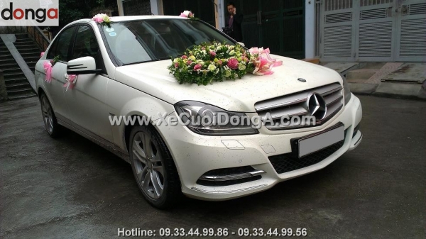 xe-cuoi-mercedes-c250-cua-dong-a-la-doi-bao-nhieu