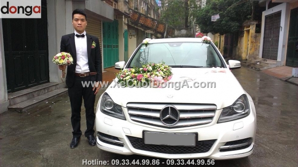 xe-cuoi-mercedes-c250-trang-co-duoc-nhieu-nguoi-lua-chon-khong