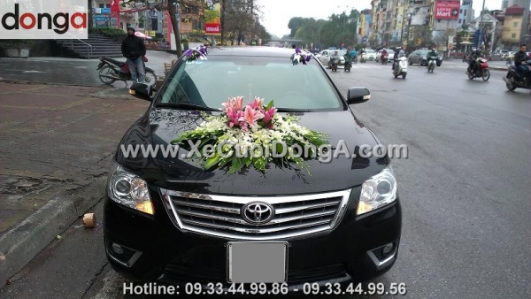 hinh-thuc-dat-coc-de-lam-thu-tuc-thue-xe-cuoi-camry-the-nao