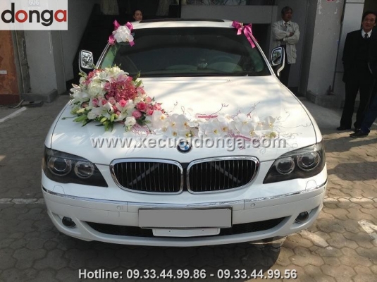 xe-cuoi-dong-a-co-cho-thue-xe-dau-bmw760li-mau-trang-khong (2)