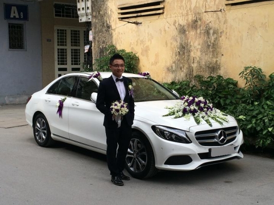 hinh-thuc-thanh-toan-khi-thue-xe-mercedes-c200-2015-cua-xe-cuoi-dong-a-nhu-the-nao (2)