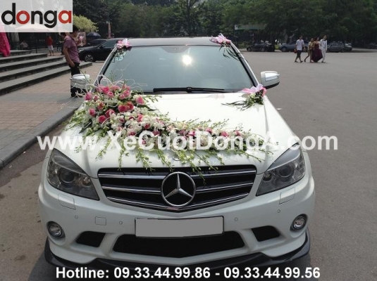 anh-duc-danh-gia-xe-cuoi-mercedes-c63-dong-a-moi-va-dep (1)
