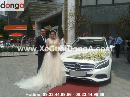 chu-re-linh-nhan-xet-gia-thue-xe-cuoi-mercedes-c200-2016-cua-xe-cuoi-dong-a-tot-nhat