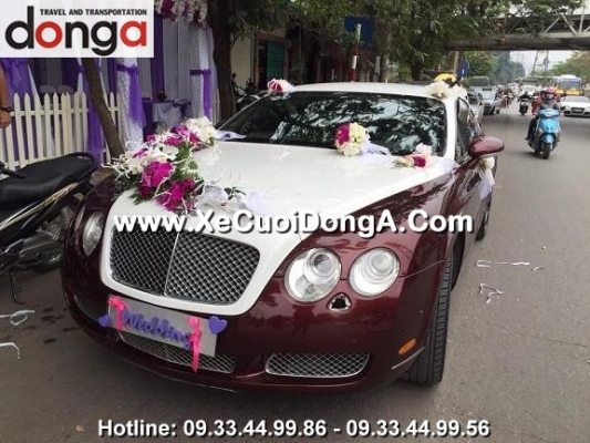 gia-hoa-cuoi-tren-xe-cuoi-bentley-cua-xe-cuoi-dong-a-la-bao-nhieu (1)