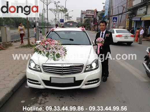 co-tram-thue-xe-cuoi-tai-tuyen-quang-danh-gia-cao-chat-luong-dich-vu-cua-dong-a