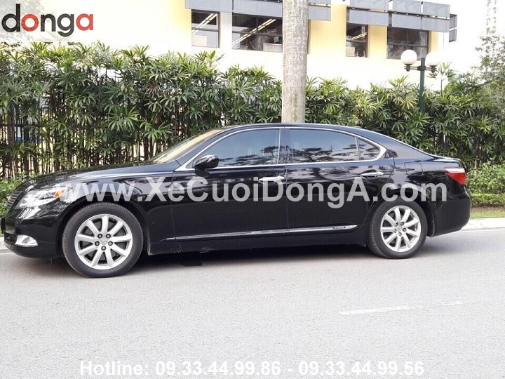 co-bich-thue-xe-cuoi-lexus-460-tai-thai-nguyen-rat-thich-hoa-cuoi-ma-dong-a-thiet-ke