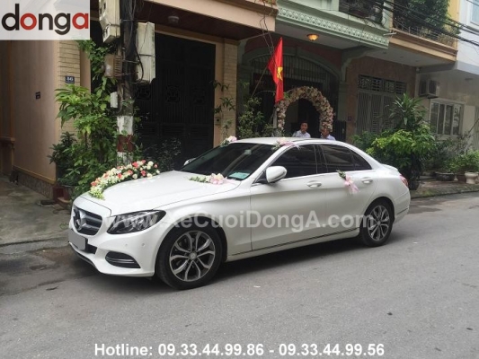 toi-co-nen-thue-xe-cuoi-mercedes-doi-moi-hay-khong