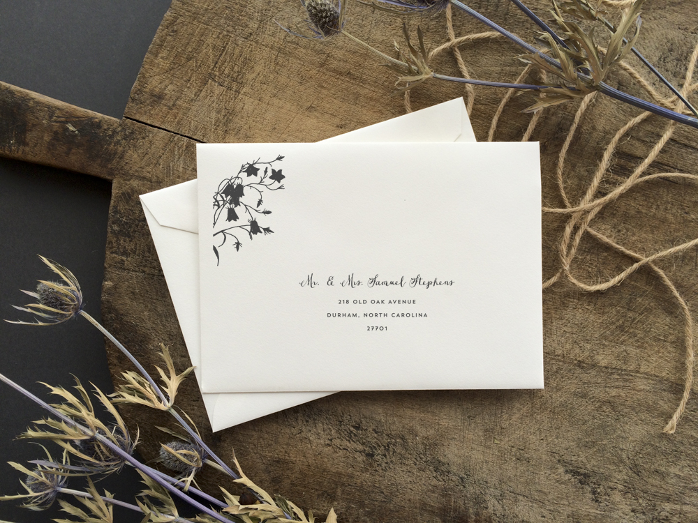 mot-so-luu-y-ve-thoi-gian-gui-thiep-cuoi-cho-cac-cap-doi (1)